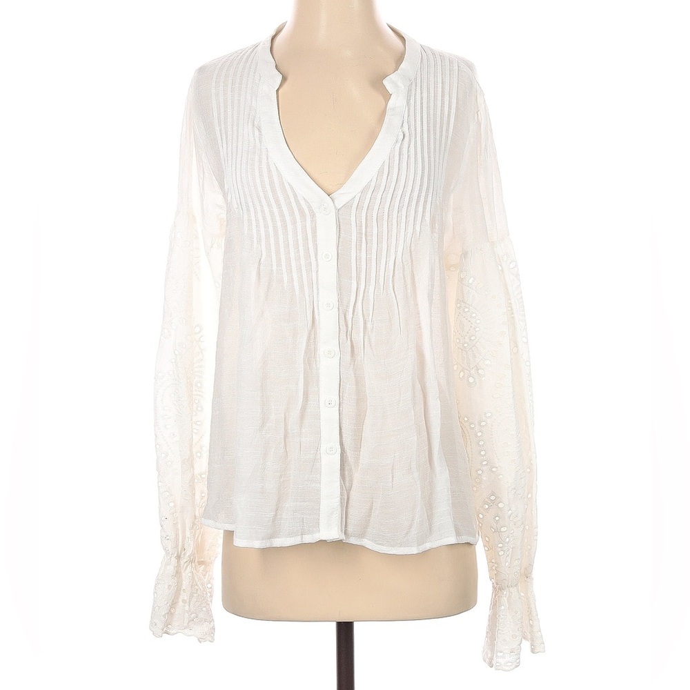 Flawless Eyelet & Ribbed Poet’s V-Neck Band Collar Button-Up Blouse White Small